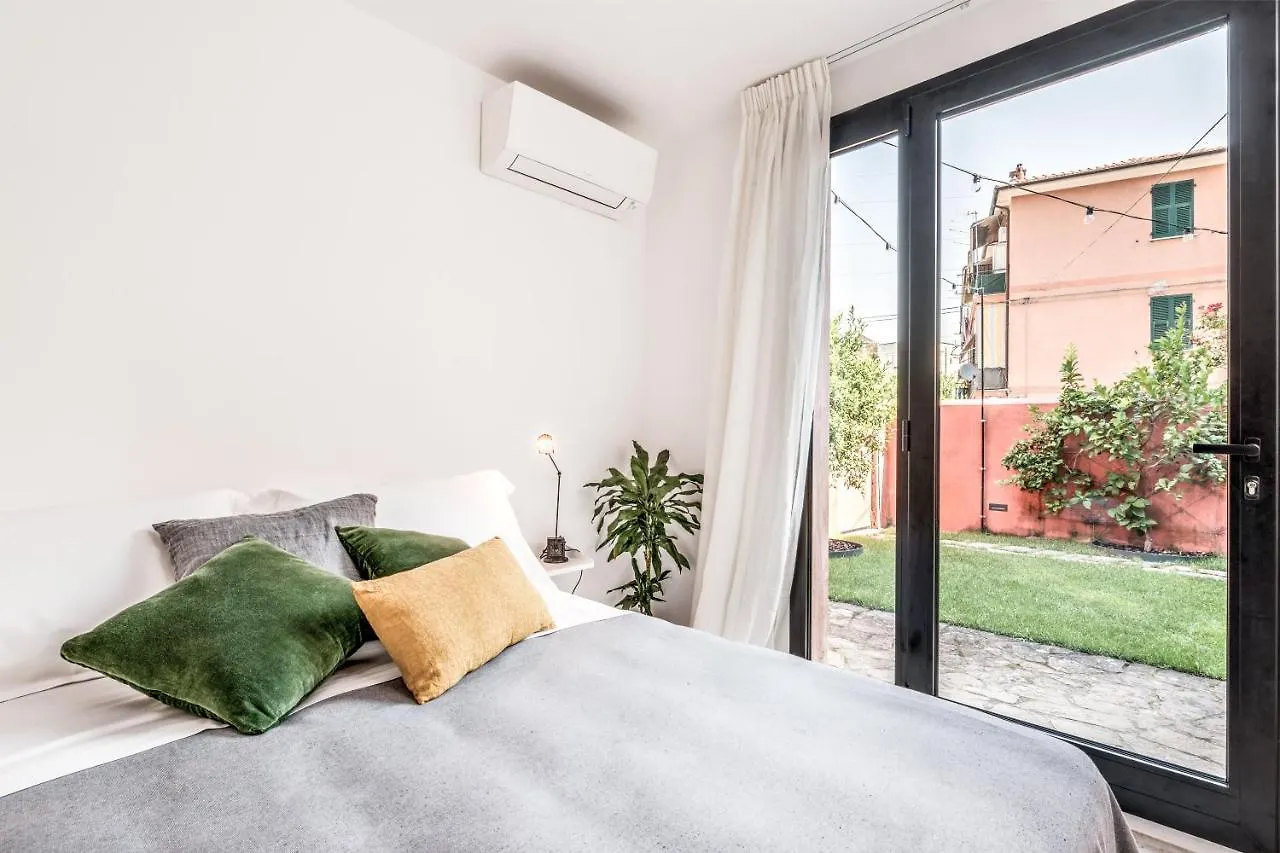 Apartment Ferienwohnung Microcosmo La Spezia Italien